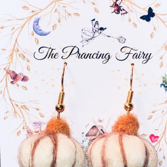 New Hand Felted 100% Wool Fall Pumpkin Earrings Fashion Fun Hand Made Unique - Picture 5 of 5